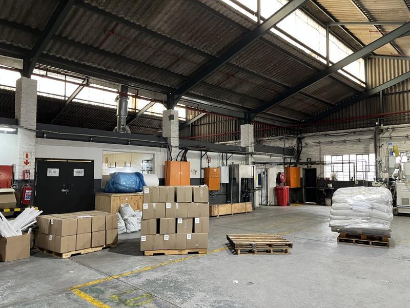 To Let commercial Property for Rent in Montague Gardens Western Cape